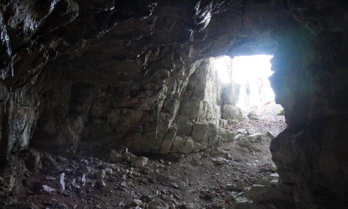 County to Sell Mining Land Next to Historic Caves