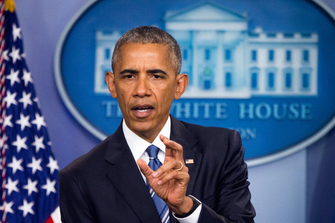 Obama Vows to Move Quickly to Sign Puerto Rico Bill