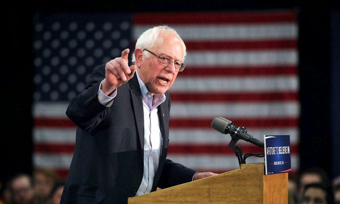 Sanders Says He’s Voting for Clinton but Doesn’t Endorse Her Positions