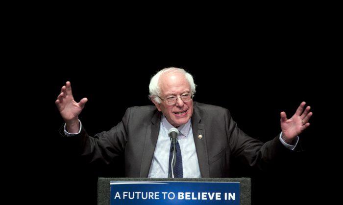 Democrats Approved Platform Draft With Sanders’ Imprint