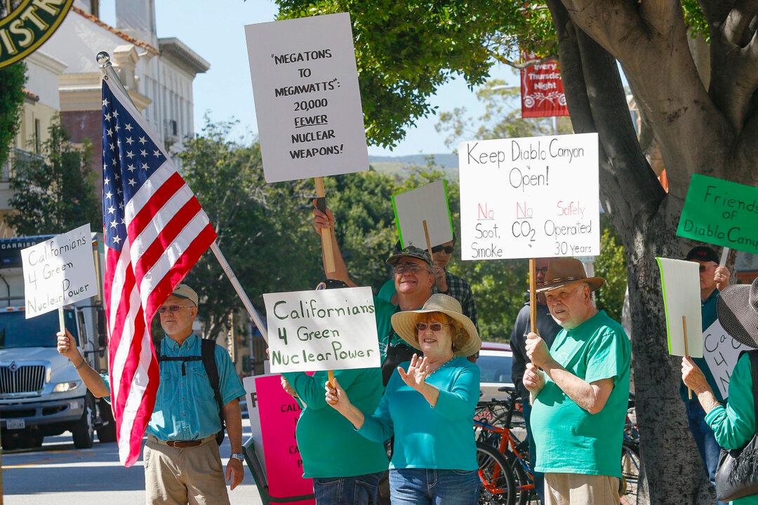 Thorium Insiders Explain What’s Holding It Back From Wider Use