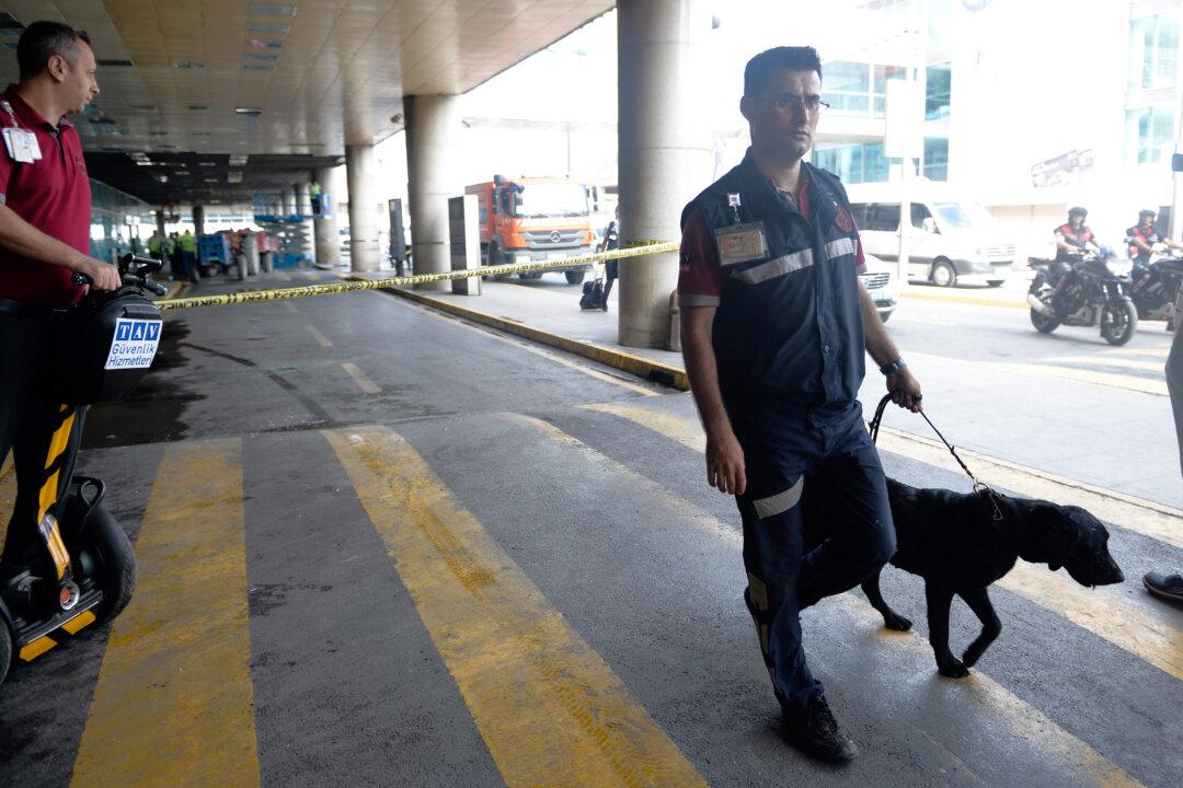 Turkey: 6 More Detained Over Airport Attack