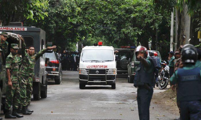 Bangladesh Hostage Crisis Leaves 28 Dead