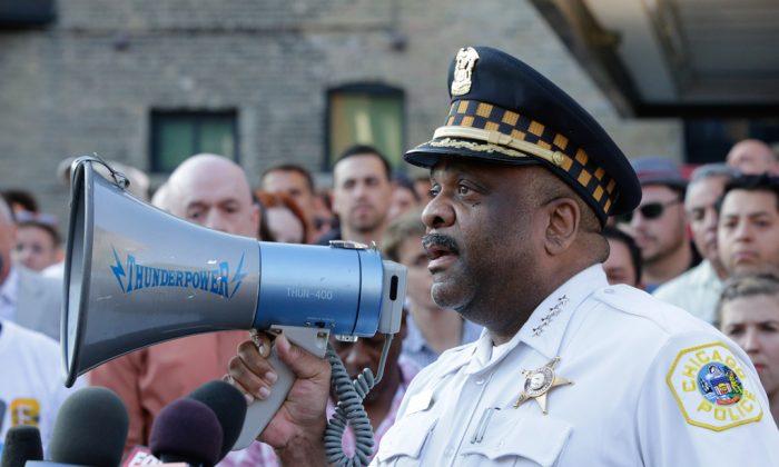 Chicago Police, Lawmakers Push Tougher Laws for Gun Crimes