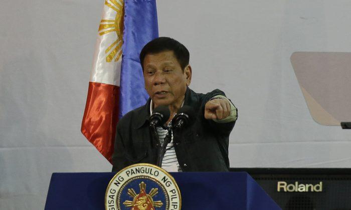 Philippine President Threatens Drug Suspect With Death