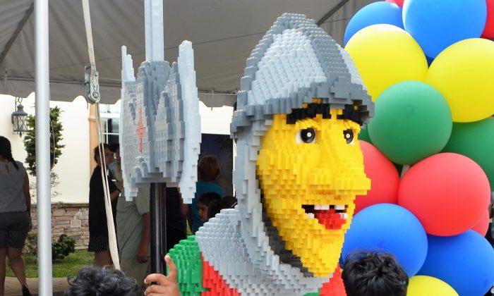Thousands Come to LEGOLAND Open House to Learn More