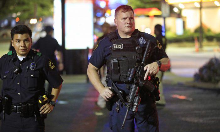 5 Officers Killed, 6 Injured by Sniper Fire in Dallas Protest