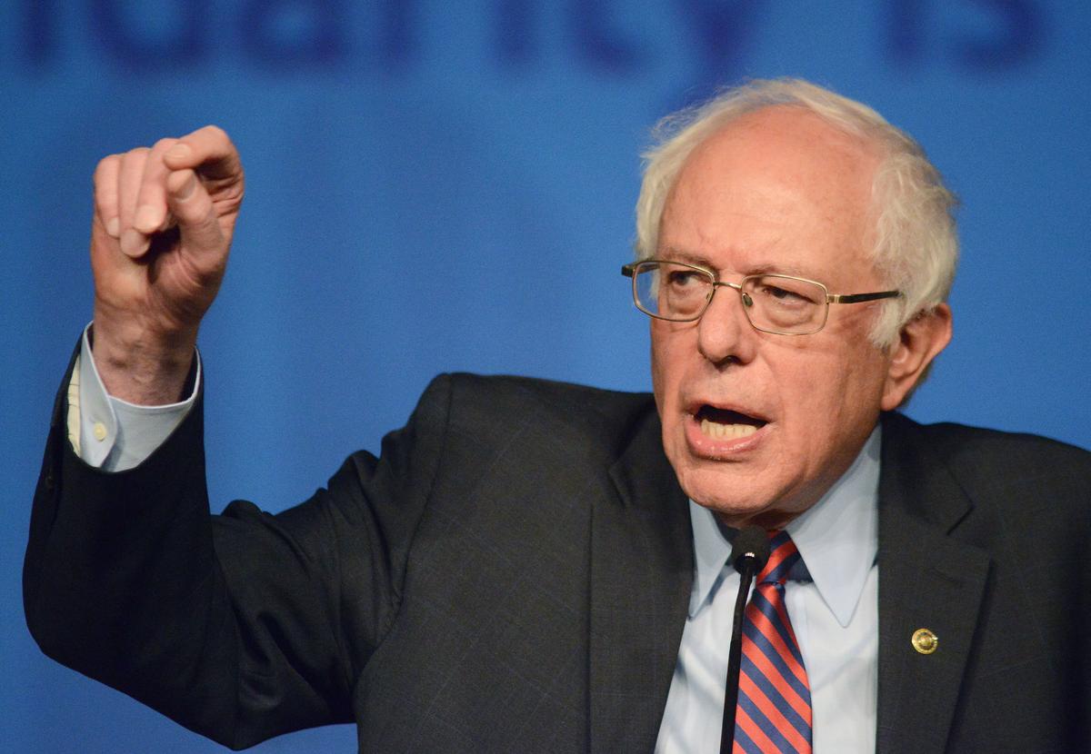 Sanders Scores Platform Victory, Calls for $15 Minimum Wage