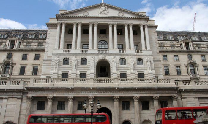 Bank of England Opts Against Rate Cut Despite Brexit Vote