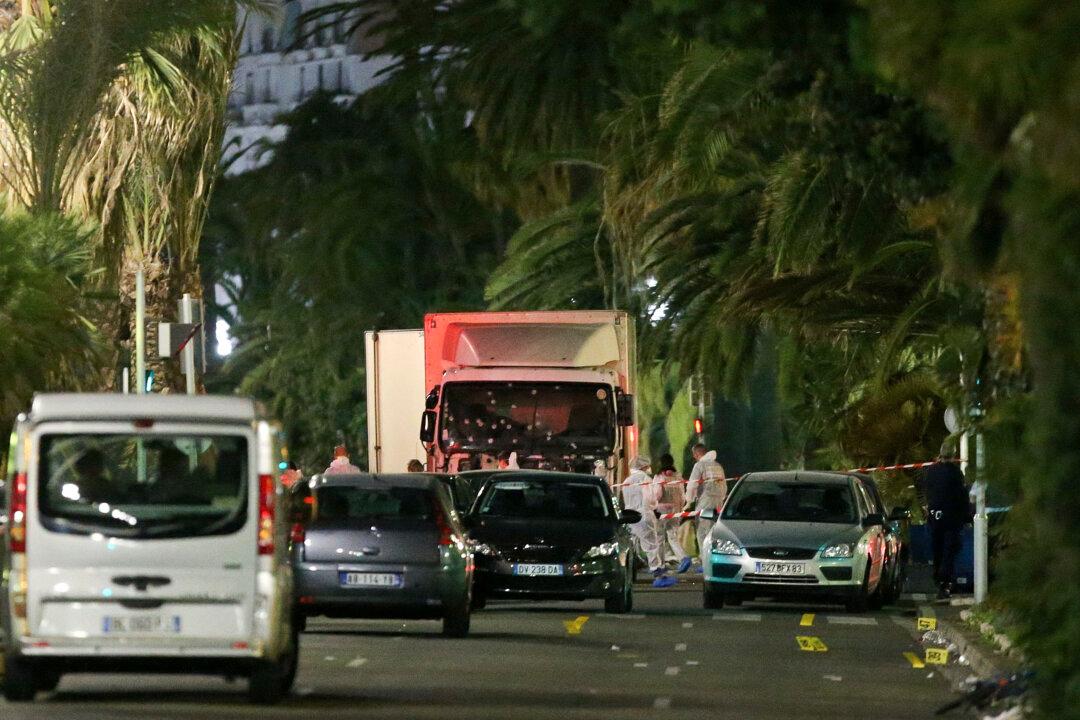 Reports: Man With Large Knife Arrested at Vigil in Nice