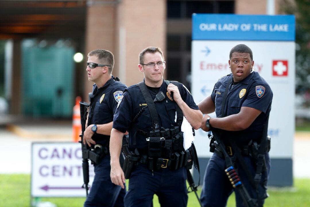 Baton Rouge Shooter Deliberately Targeted Officers, Police Say