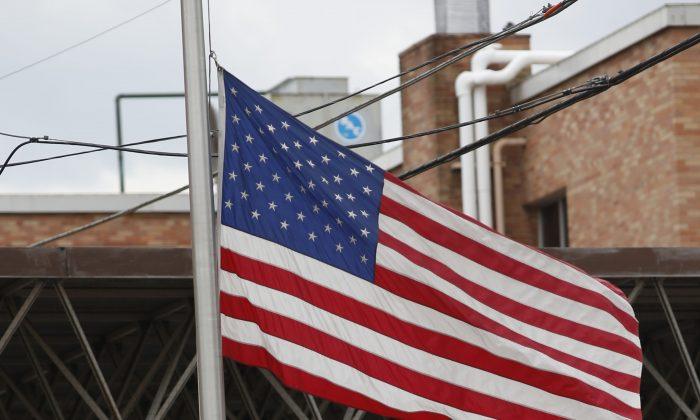 Massachusetts College Starts Flying US Flag Again