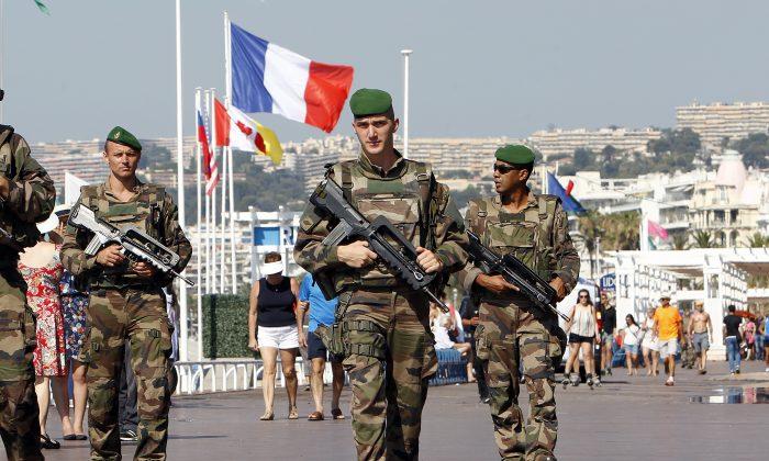 French to Extend State of Emergency; Paris Cancels Events