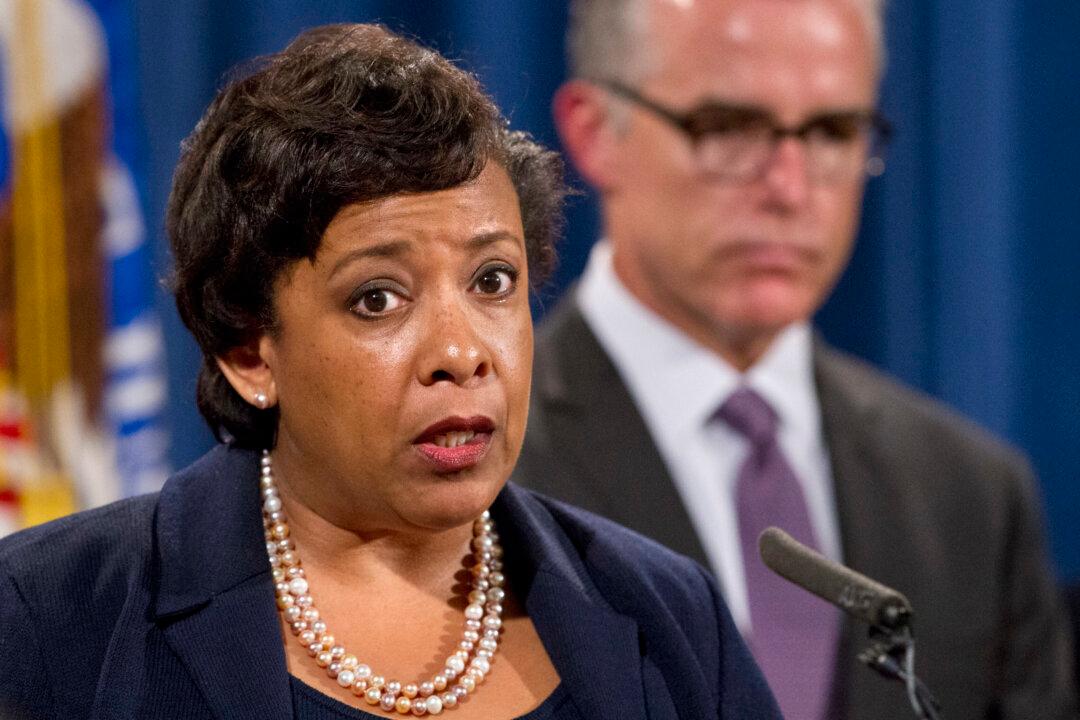 Former AG Lynch Used Alias for Emails About Controversial Clinton Meeting