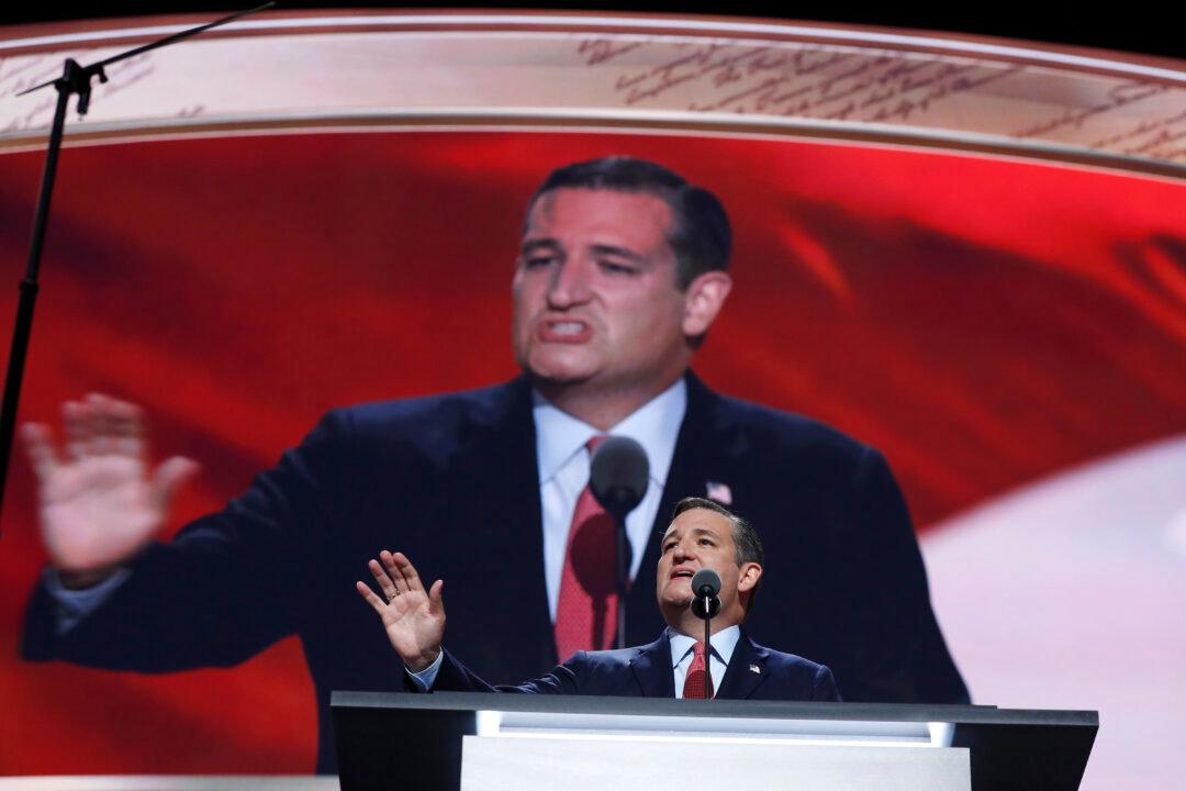 Ted Cruz Will Appear With Mike Pence to Campaign for Trump