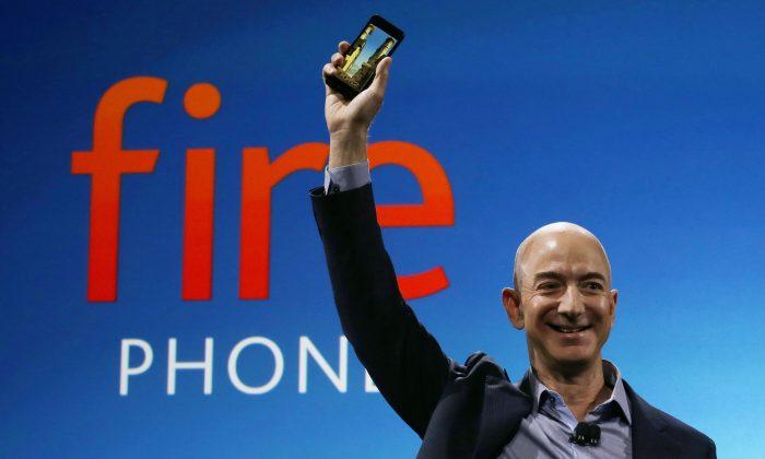 Amazon’s Bezos Moves Past Buffett on World’s Richest List