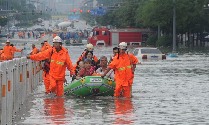 China Suspends 4 Local Officials After Deadly Floods