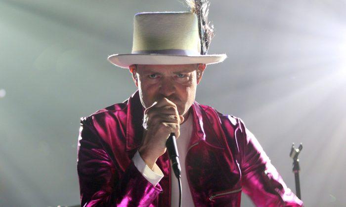 As The Hip Begin Last Tour, Artists Reflect on Their Legacy