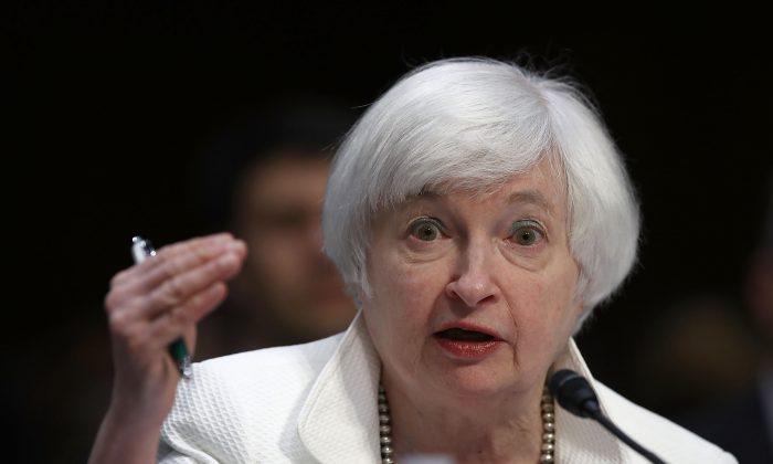 Fed Plays It Safe Ahead of November Election