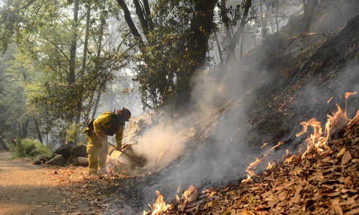 Hotter Weather Expected Near Blaze That Killed 1
