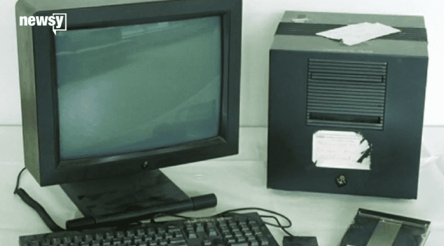 A Look Back at Some of the First Things on the World Wide Web (Video)