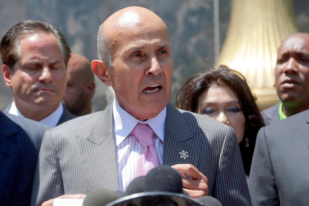 Ex-LA Sheriff Cites Alzheimer’s in Decision to Go to Trial