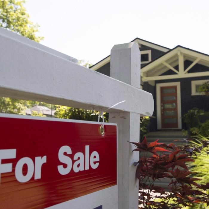 CMHC Ends First-Time Home Buyer Program