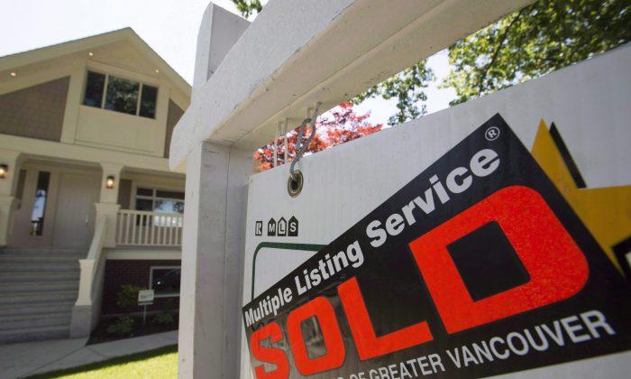 April’s National Home Sales up 11.3% From March, Supply at 20-year Low: CREA