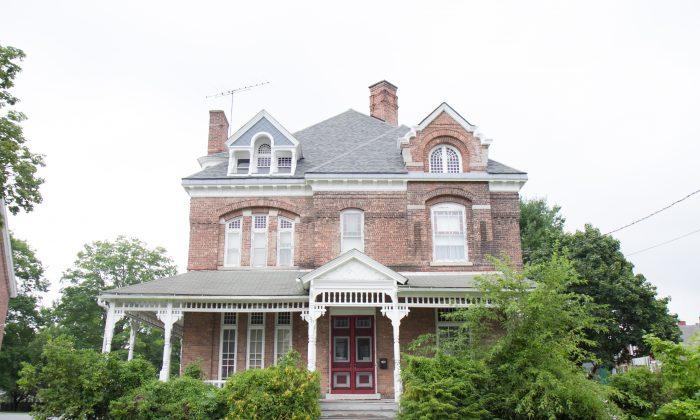 Photo Gallery: 18 Port Jervis Houses from the 1800s