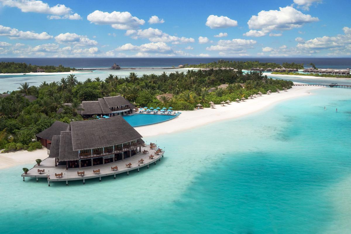 Island-Hopping in the Maldives