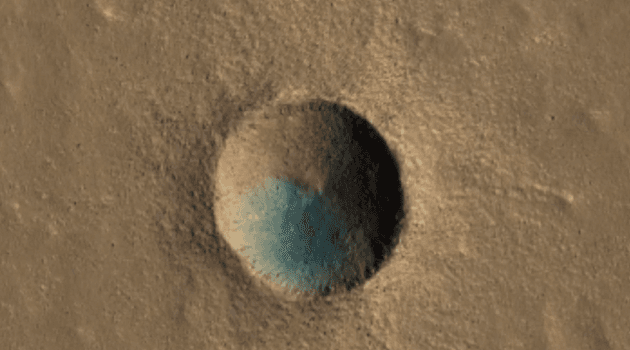 10 Breathtaking Images of Mars Just Released by NASA (Video)
