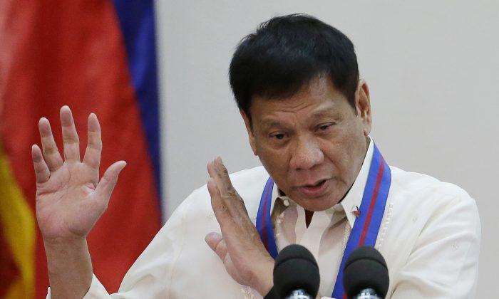 Philippine Leader Links 150 Judges, Politicians to Drugs