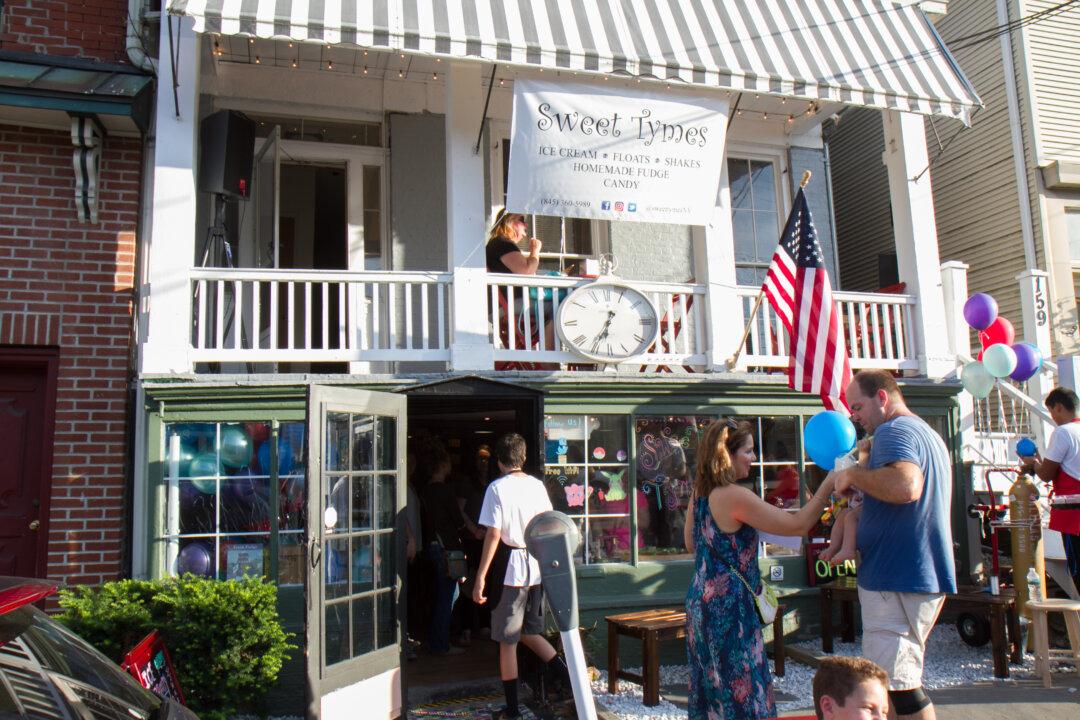 New Candy Store Brings ‘Sweet Tymes’ to Goshen