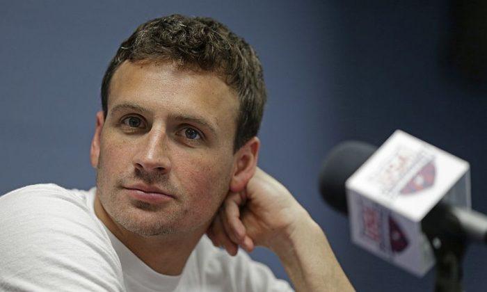 Mom of Swimmer Ryan Lochte Says He Was Robbed
