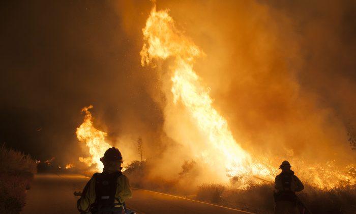 Southern California Wildfire Brings Destruction and Uncertainty