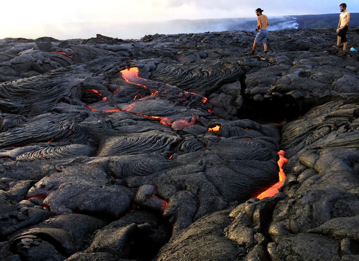 Lava From Hawaii Volcano Cascades Into Sea in Vivid Display