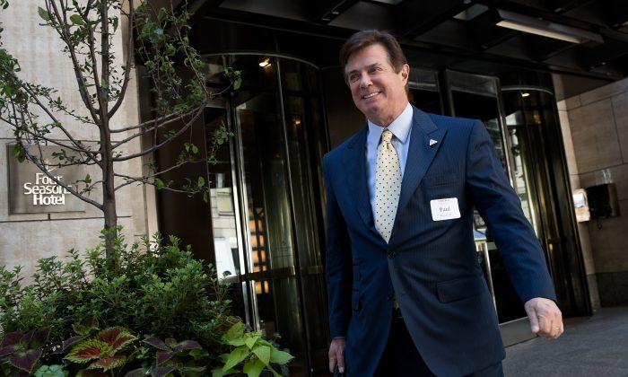 Paul Manafort Resigns From Campaign as Trump Tours Louisiana