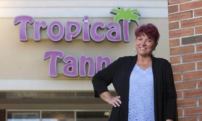 Tanning Industry Blames 10,000 Salon Closings on ‘Obamacare’