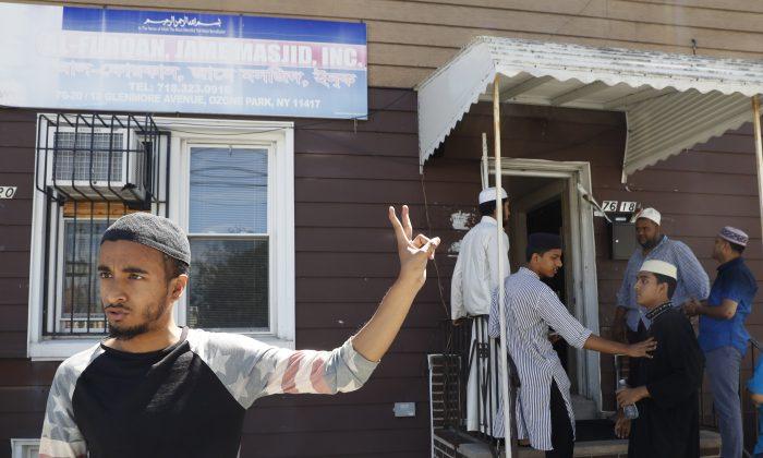 Imam’s Shooting Death Shakes Storied Immigrant Neighborhood