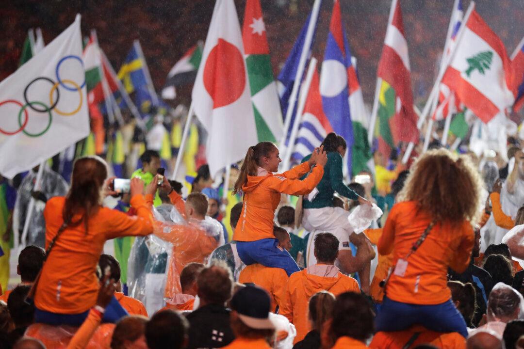 Samba, Reflections and Pride in Final Rio Olympics Party