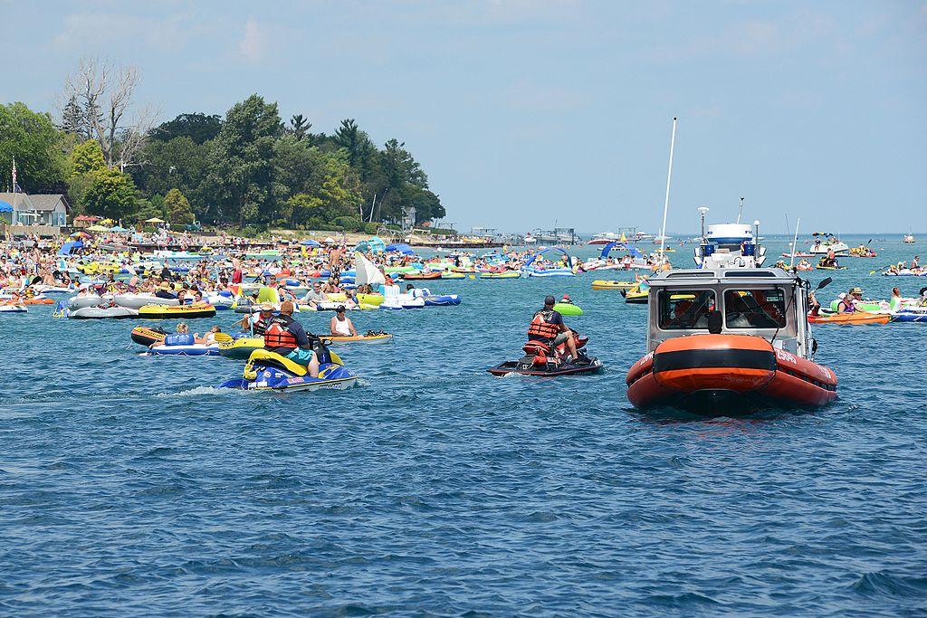 Canadian City Racks up $8,100 Bill Returning Americans Home