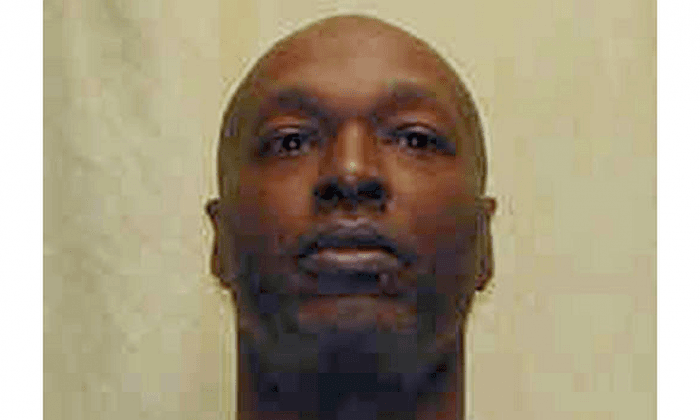 Ohio Inmate Who Survived 2009 Execution Appeals to High Court