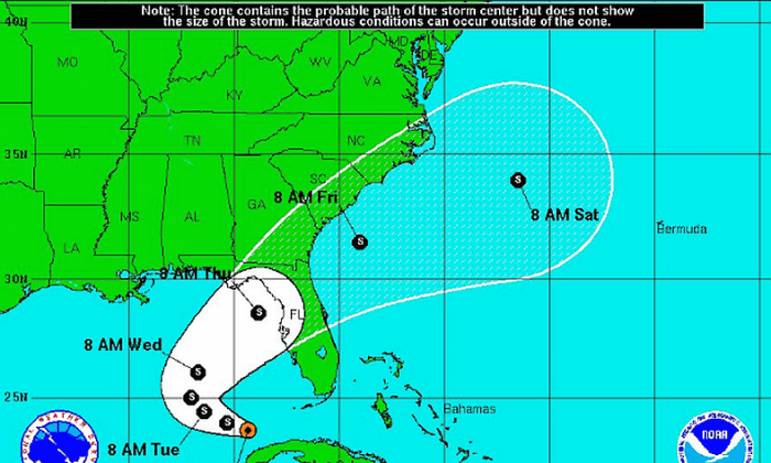 Tropical Depression Is Moving Into the Gulf of Mexico
