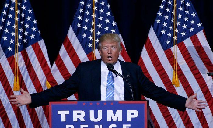 Trump Stresses Enforcement in Immigration Speech