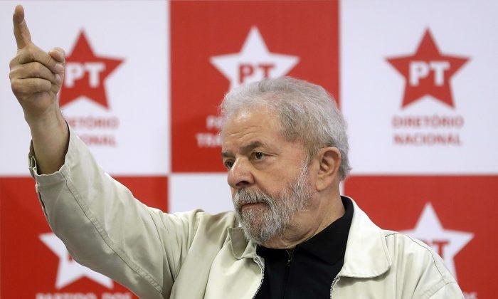 Brazil’s Lula Had COVID-19 While in Cuba for Oliver Stone Film
