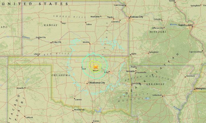 More Than a Dozen Small Earthquakes Hit Oklahoma, 1 in Kansas