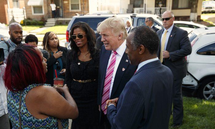 Trump Tells Black Congregation He Wants to Fix ‘Many Wrongs’