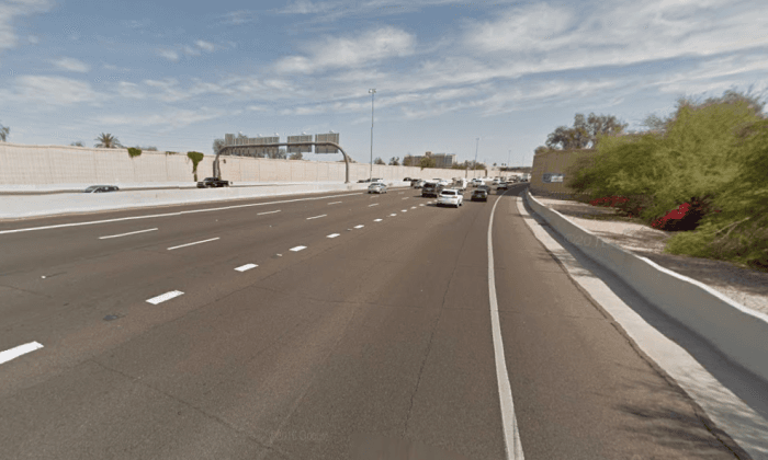 Phoenix Police: Woman Fatally Shot While Driving on Freeway