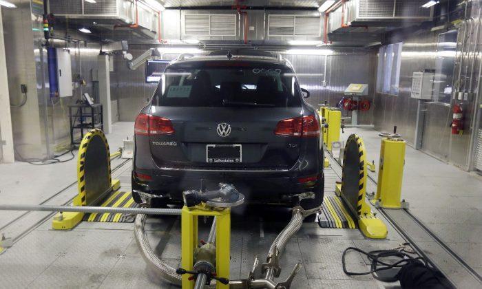 VW Engineer Pleads Guilty in Emissions Case