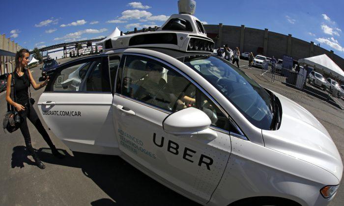 Uber Gives Riders a Preview of the Driverless Future